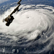 Japón convierte los tifones en energía limpia con una gran turbina