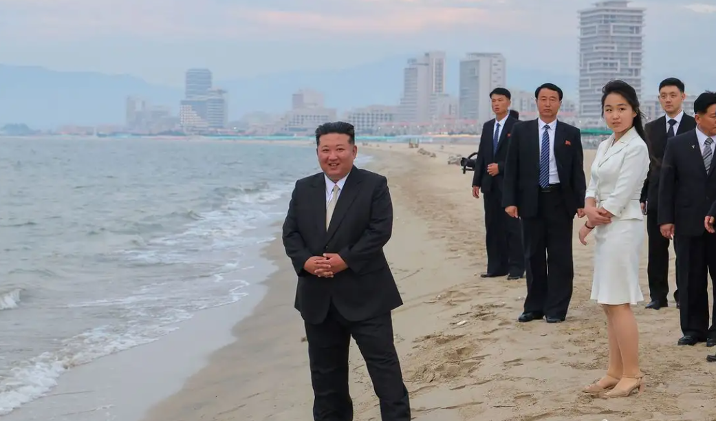 Kim Jong Un inaugura ciudad turística de Wonsan-Kalma