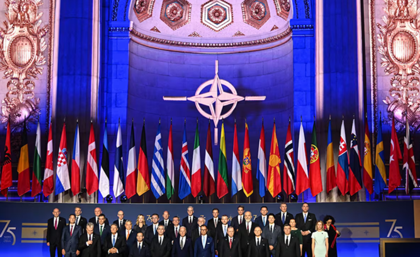 OTAN acuerda elevar su gasto en defensa por presión de Donald Trump
