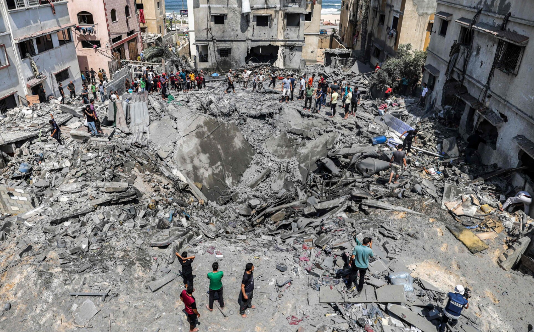 Los ataques a Refugios y Civiles