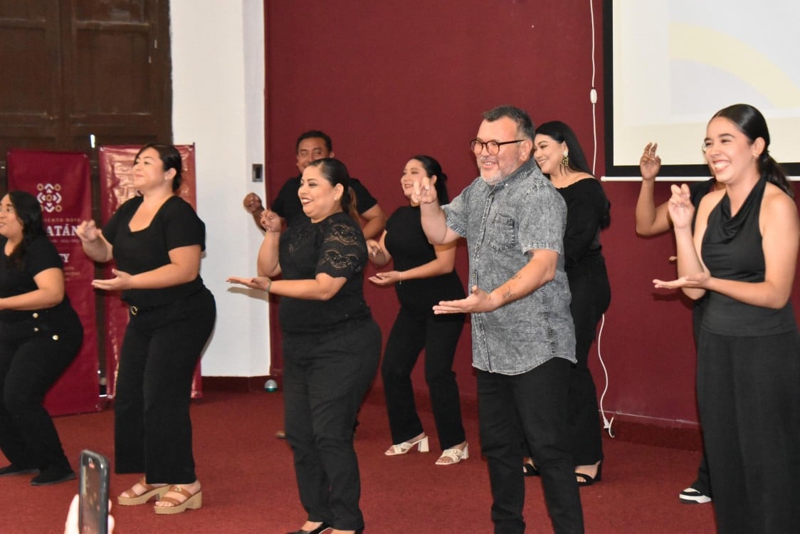 IIPEDEY celebró la clausura de sus primeros cursos gratuitos de Lengua de Señas Mexicana y Sistema Braille