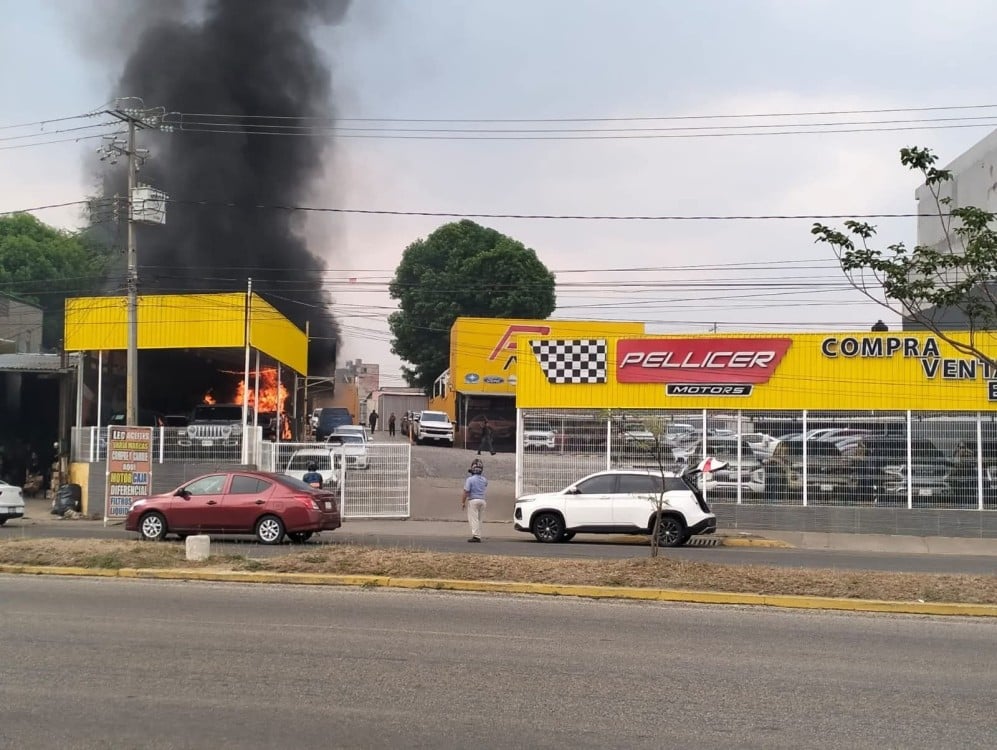 FGE Tabasco detiene a 10 personas por robo e incendio