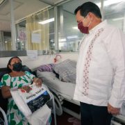 Dignifican espacios en el Hospital O’Horán con emotiva entrega