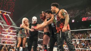 Latino World Order ( Dragon Lee, Cruz del Toro y Lince Dorado) se enfrentarán ante Octagón Jr. Aero Star y Mr. Iguana.