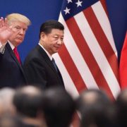 EEUU y China reanudan diálogo comercial en Londres