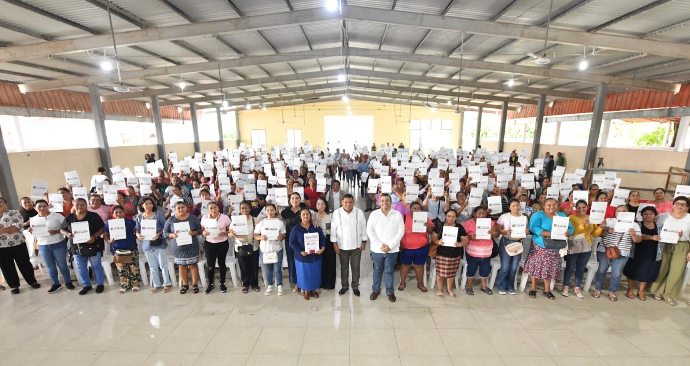En Jalapa entregan tandas a mujeres emprendedoras