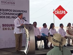 Yucatán fortalece seguridad marítima con equipo para pescadores