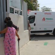 Pésimo el servicio de médico subrogado para derechohabientes de Pemex