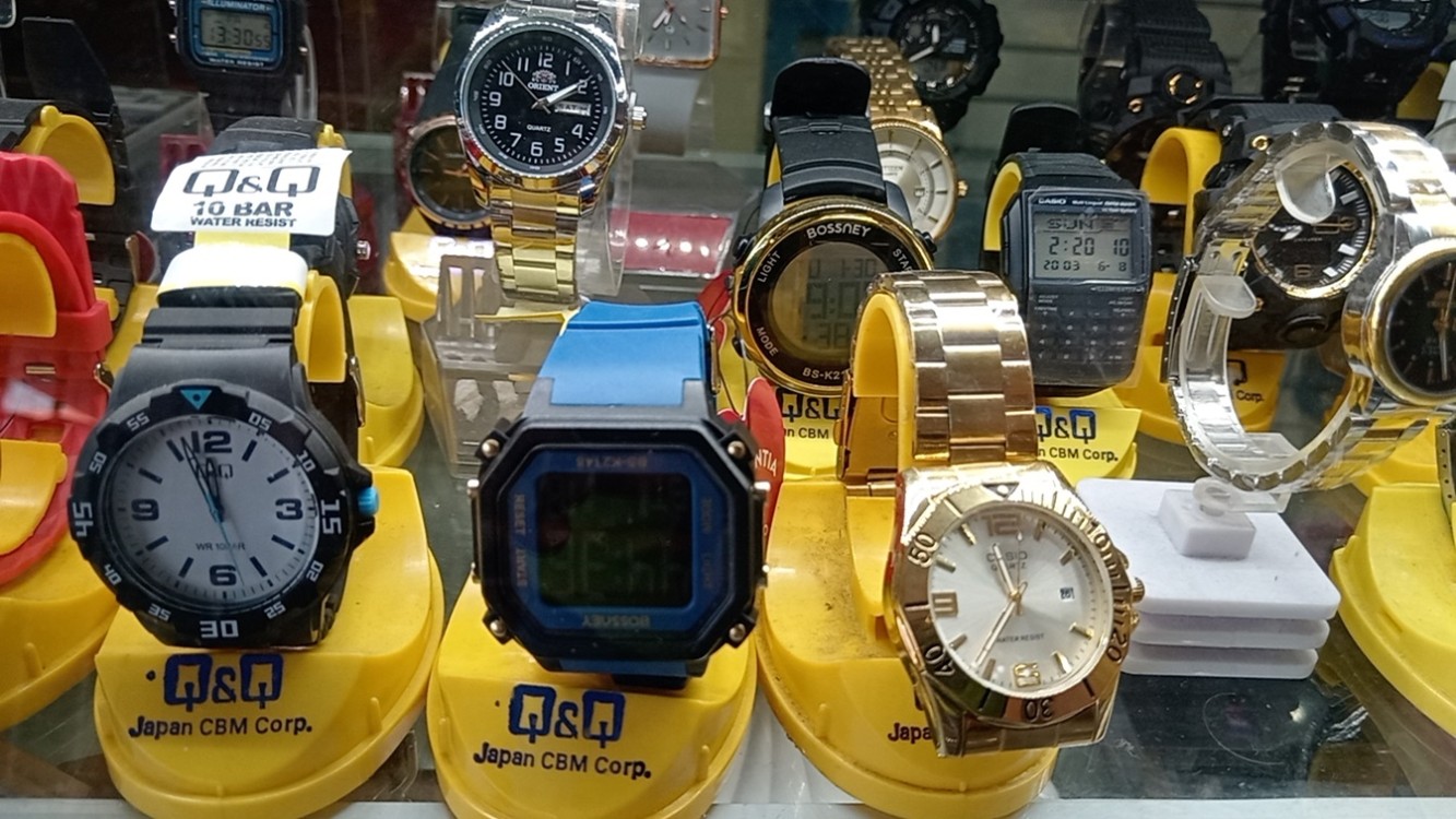 Afecta al comercio de la Isla tiendas en línea y la falta de economía