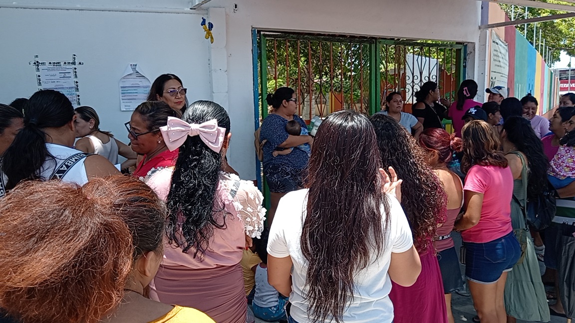 Personal de Seduc intimida a padres de familia del Jardín de Niños Esther Rodríguez Meza