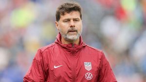 El entrenador argentino Mauricio Pochettino, no encuentra la brújula para dirigir a la Selección de los Estados Unidos de Norteamérica, y ayer sufrió su cuarta derrota consecutiva.