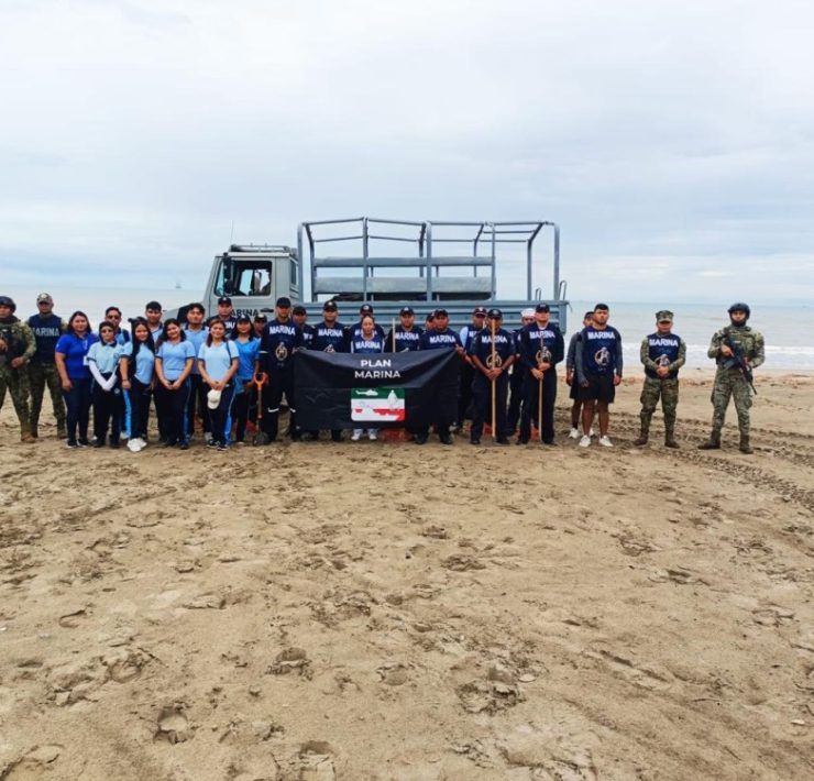Marina participa en la campaña Nacional de Limpieza de Playas y Costas de Tabasco