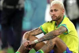 La sorpresa en la primera convocatoria de Carlo Ancelotti como estratega de Brasil, fue dejar fuera al astro brasileño Neymar Junior.
