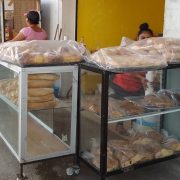 Baja venta de pan dulce hasta en un 45 por ciento