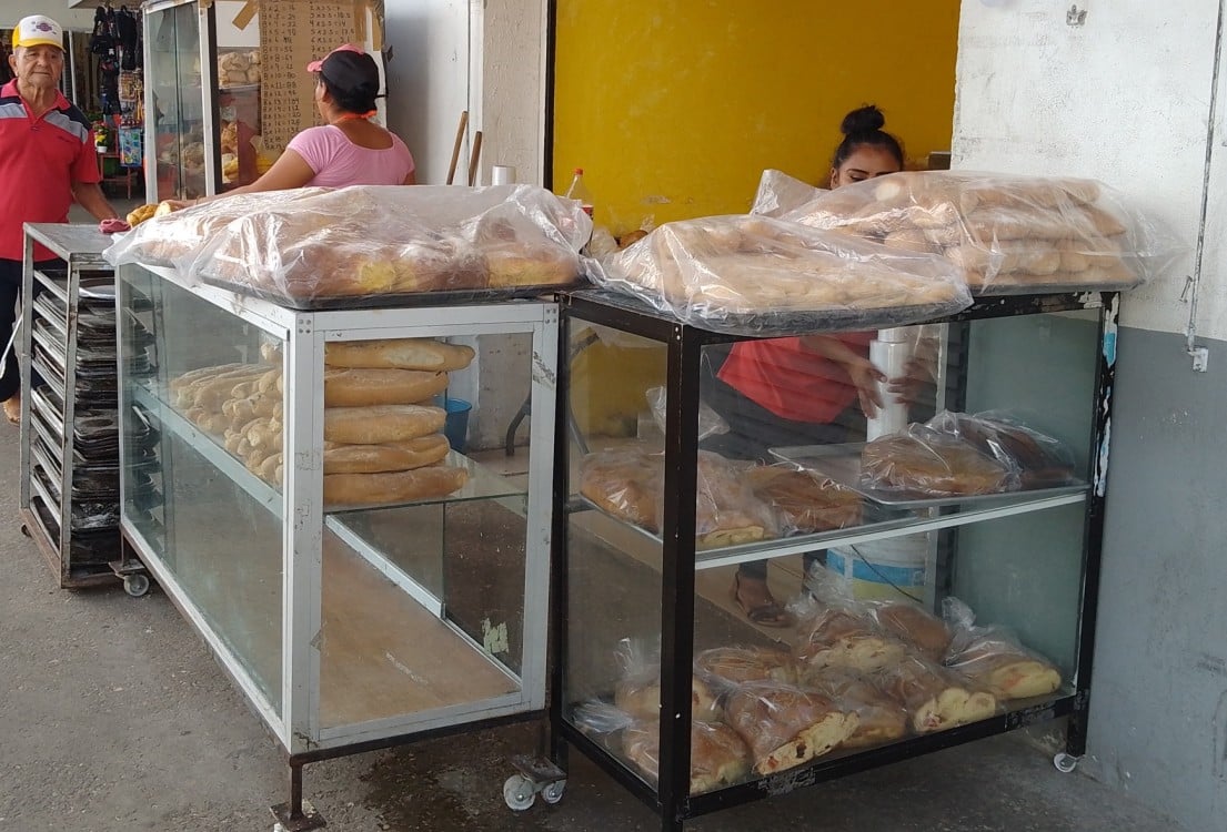 Baja venta de pan dulce hasta en un 45 por ciento