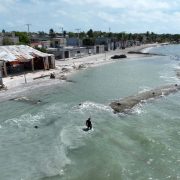 Se ha rescatado más de 100 metros lineales de playa de la Manigua