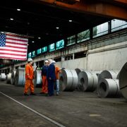 Tribunal de EEUU mantiene en vigor aranceles