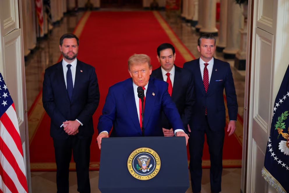 Trump amenaza a Irán "Habrá paz o vendrá una gran tragedia"