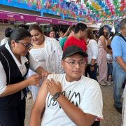 Vacunarán al personal de prestadores de servicios contra sarampión y tos ferina