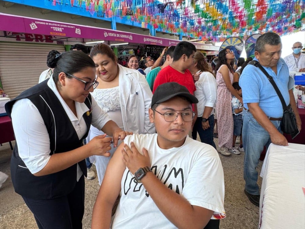Vacunarán al personal de prestadores de servicios contra sarampión y tos ferina