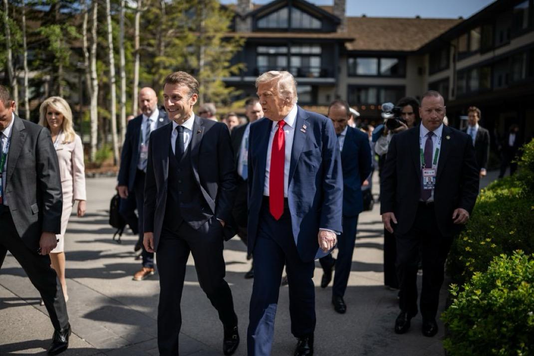 Trump abandona anticipadamente el G7: Macron busca llenar el vacío con acercamiento a Sheinbaum