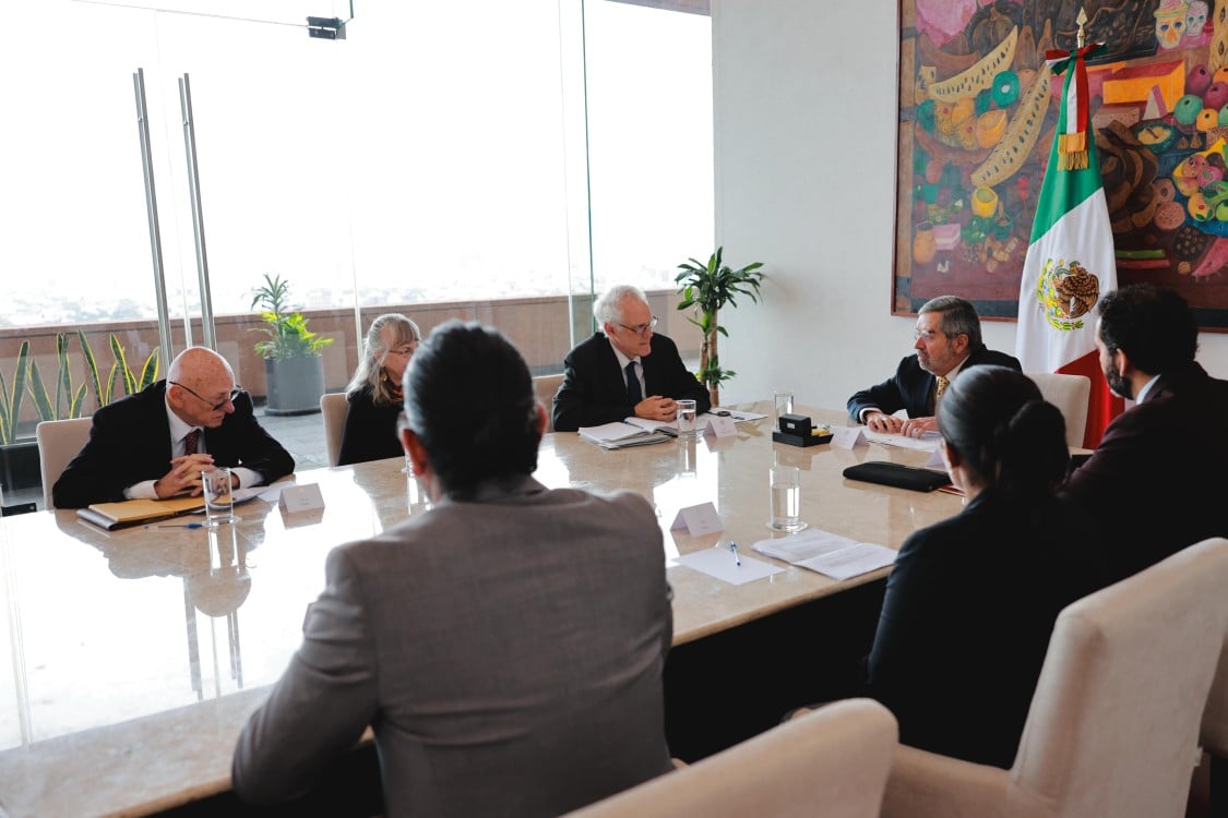 México y activistas de EUA fortalecen frente común contra el tráfico de armas