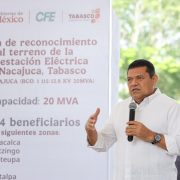 Javier May supervisa terreno donde se construirá Subestación Eléctrica en Tucta, Nacajuca.