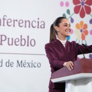 Sheinbaum anuncia reforma electoral: cuestiona actuación del INE y busca redefinir su papel democrático