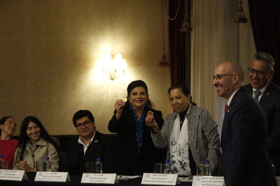 Clara Brugada refuerza la economía de barrio y celebra liderazgo femenino en microempresas capitalinas