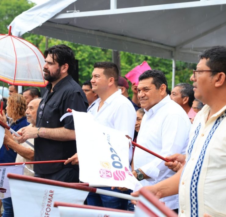 Javier May Arranca Obra Pública en Villa Aldama