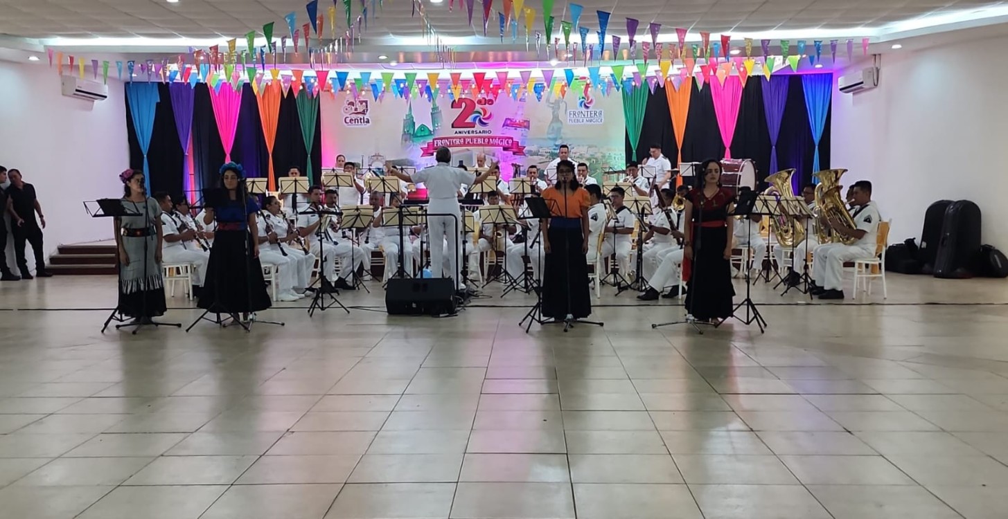 Concierto gratuito Marina en Frontera Tabasco; Banda Sinfónica y Mariachi