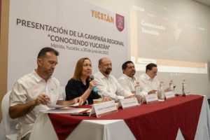 Autoridades de Sefotur presentan la campaña para redescubrir Yucatán, destacando su enfoque en el turismo local y el fortalecimiento del orgullo yucateco.