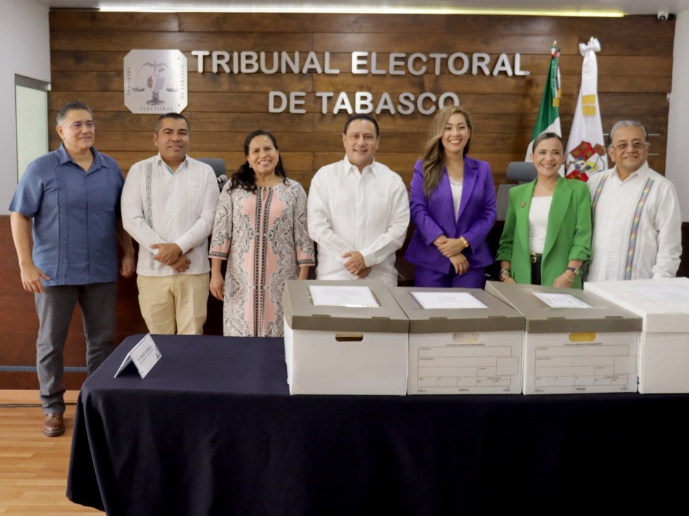 Entregan ante el Tribunal Electoral expedientes de elecciones impugnadas