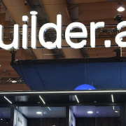 Un grupo de personas se hacen pasar por una IA