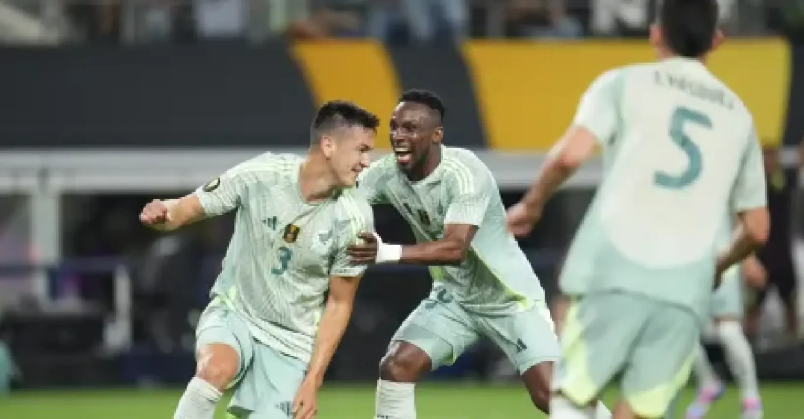 ¡La pelota parada salvó a la Selección Mexicana! ¡Drama en la Copa Oro!