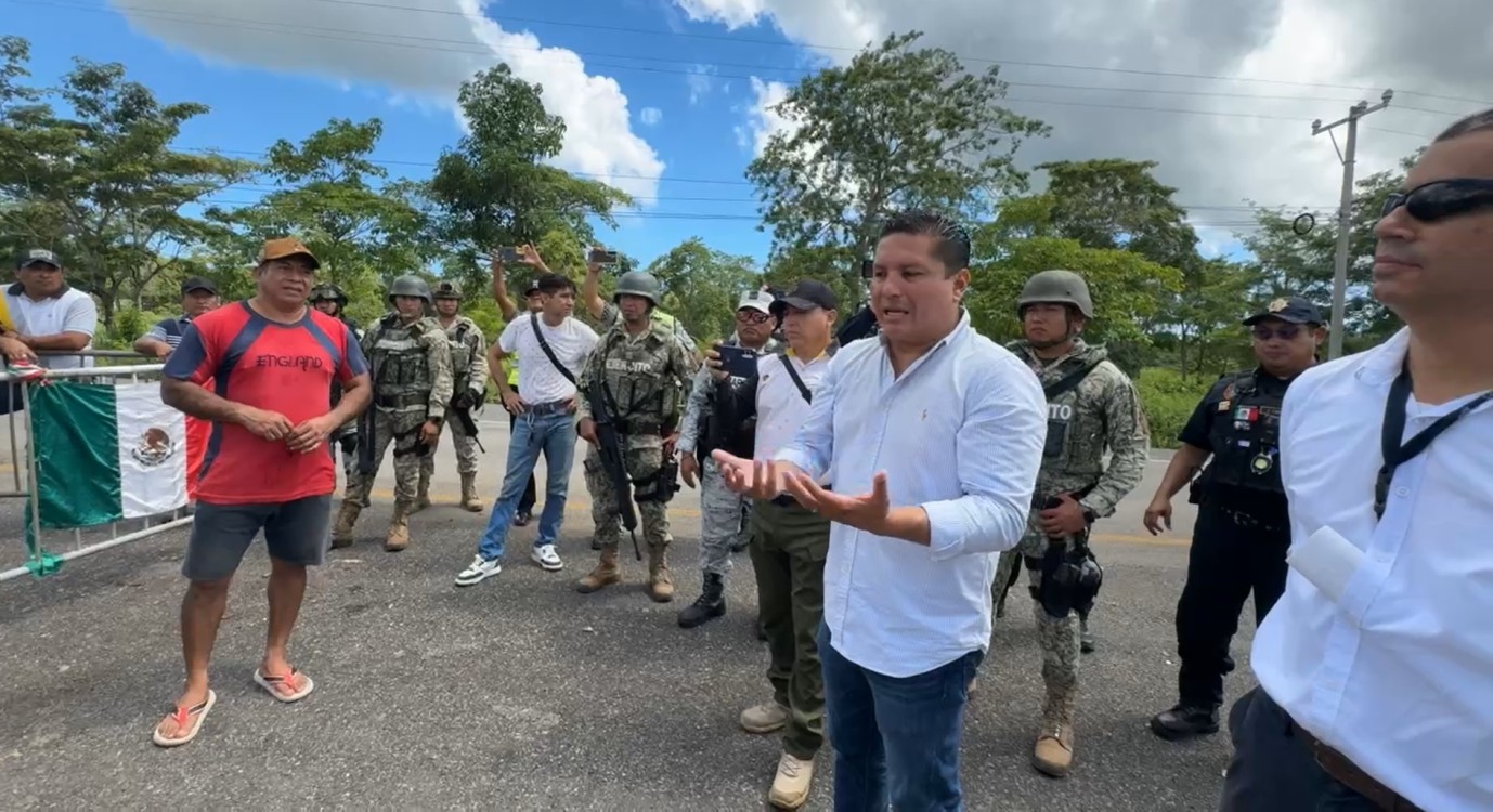 Queda libre al 100% la circulación en la carretera federal 180 Península de Atasta