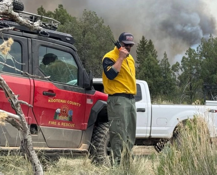 Hombre ataca a bomberos en Idaho: Trágico incidente