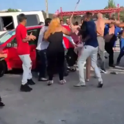 Pedida de mano termina en batalla campal hasta con disparos y arrestos