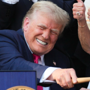 Trump promulga su ley como una victoria durante el día de Independencia