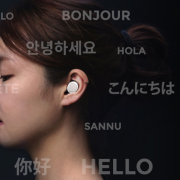 Estos son los audífonos que traducen al instante sin necesidad de internet o apps