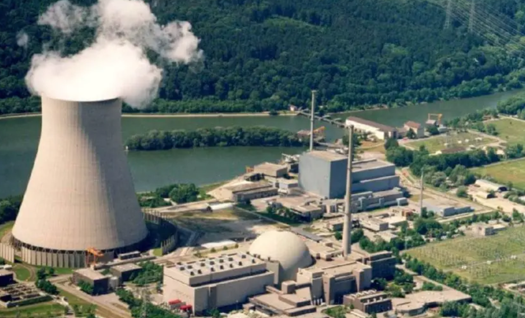 EEUU lanza un super reactor nuclear, es el primero en producir 200 toneladas diarias de hidrógeno