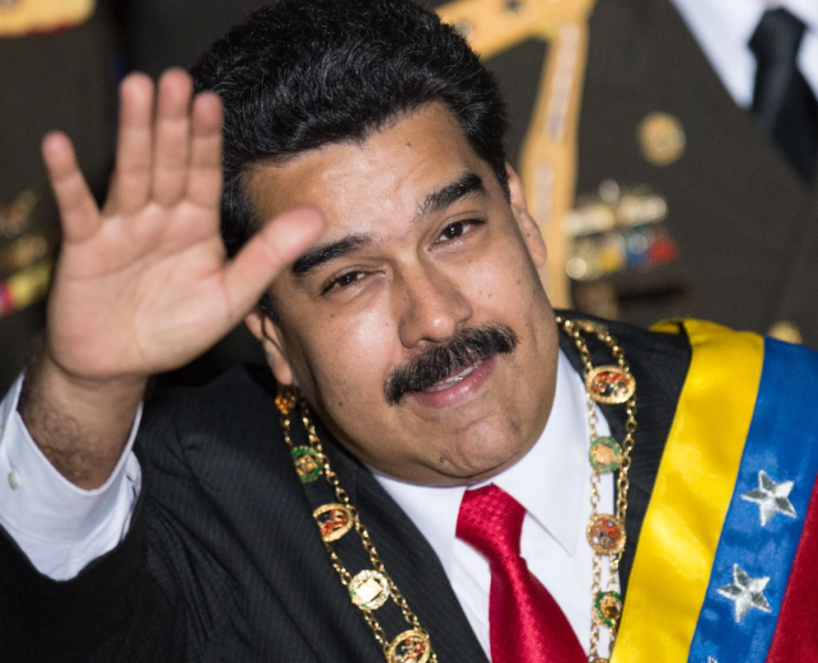 Maduro ordena desarrollar misiles para fortalecer las defensas de su país