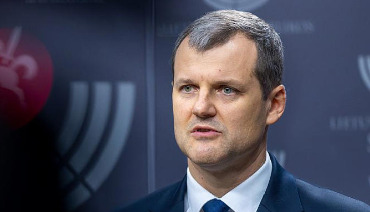 Lituania evacúa a su primer ministro por temor a un ataque de Rusia