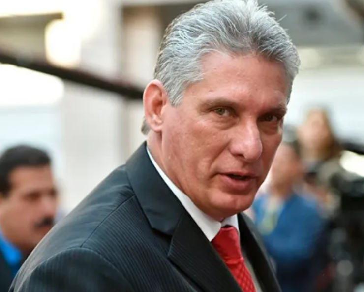 EU sanciona al presidente de Cuba por un 'crimen' de hace muchos años