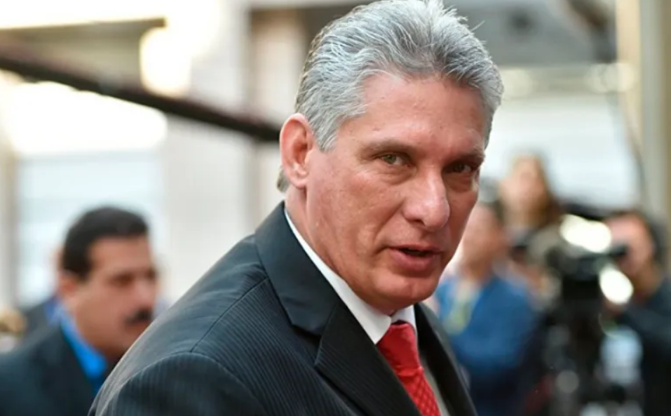 EU sanciona al presidente de Cuba por un 'crimen' de hace muchos años