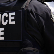 Juez ordena a Trump detener arrestos en California por no realizarse de forma legal