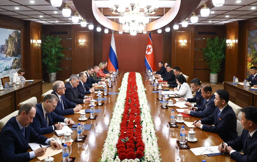 Kim Jong-un y Lavrov: nueva etapa en la alianza Rusia-Corea del Norte