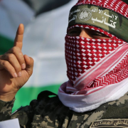 Israel acusa a Hamás de sabotear las negociaciones para una tregua temporal