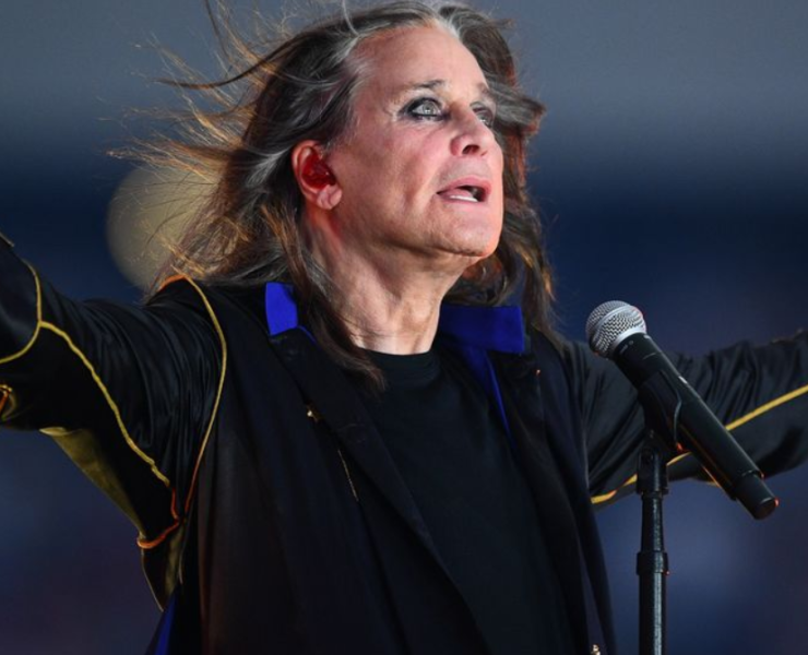 Fans se despiden de Ozzy Osbourne en Birmingham con emotivo homenaje