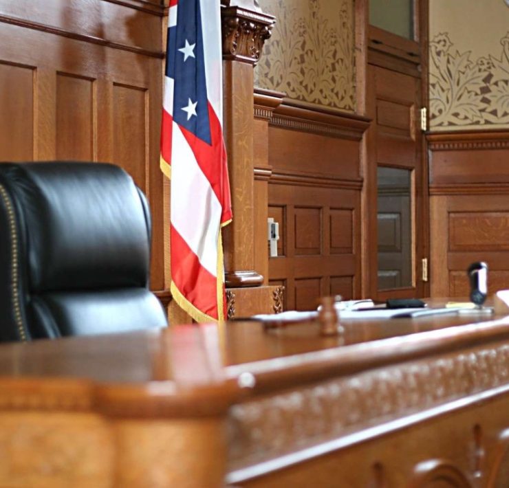 Corte de EEUU autoriza reanudación de despidos masivos de funcionarios